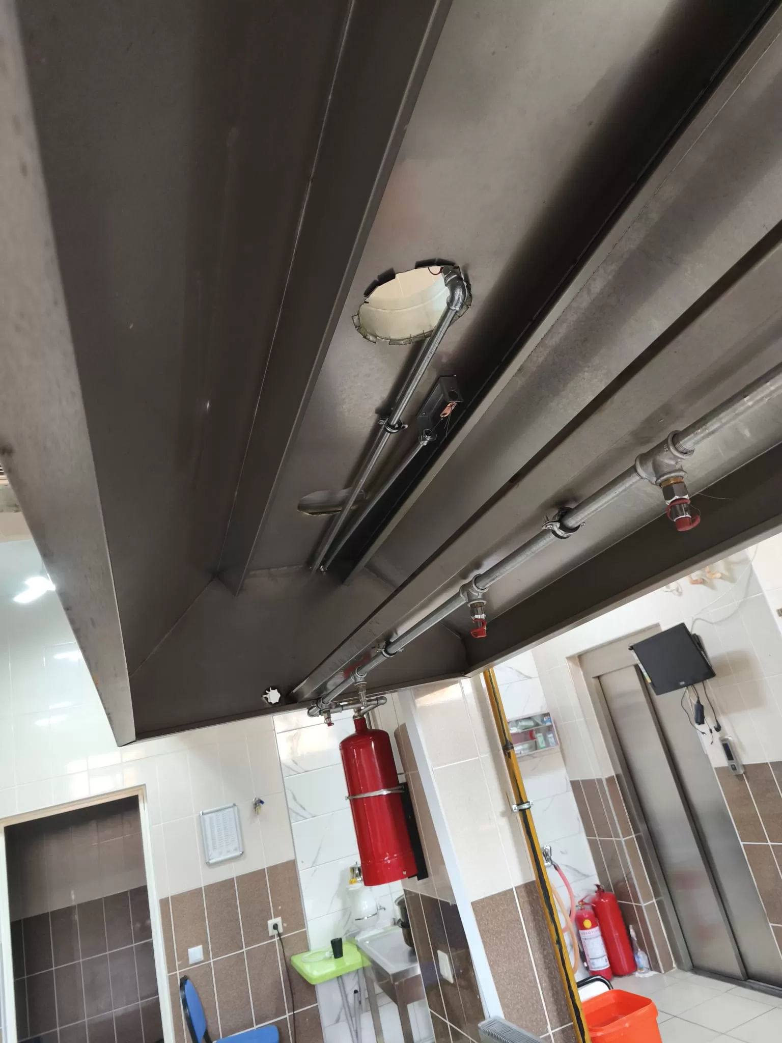 Bayburt Kız Anadolu İmam Hatip Lisesi Fen ve Sosyal Bilimler Proje Okulu Pansiyon Yangın Sistemleri Kurulumu