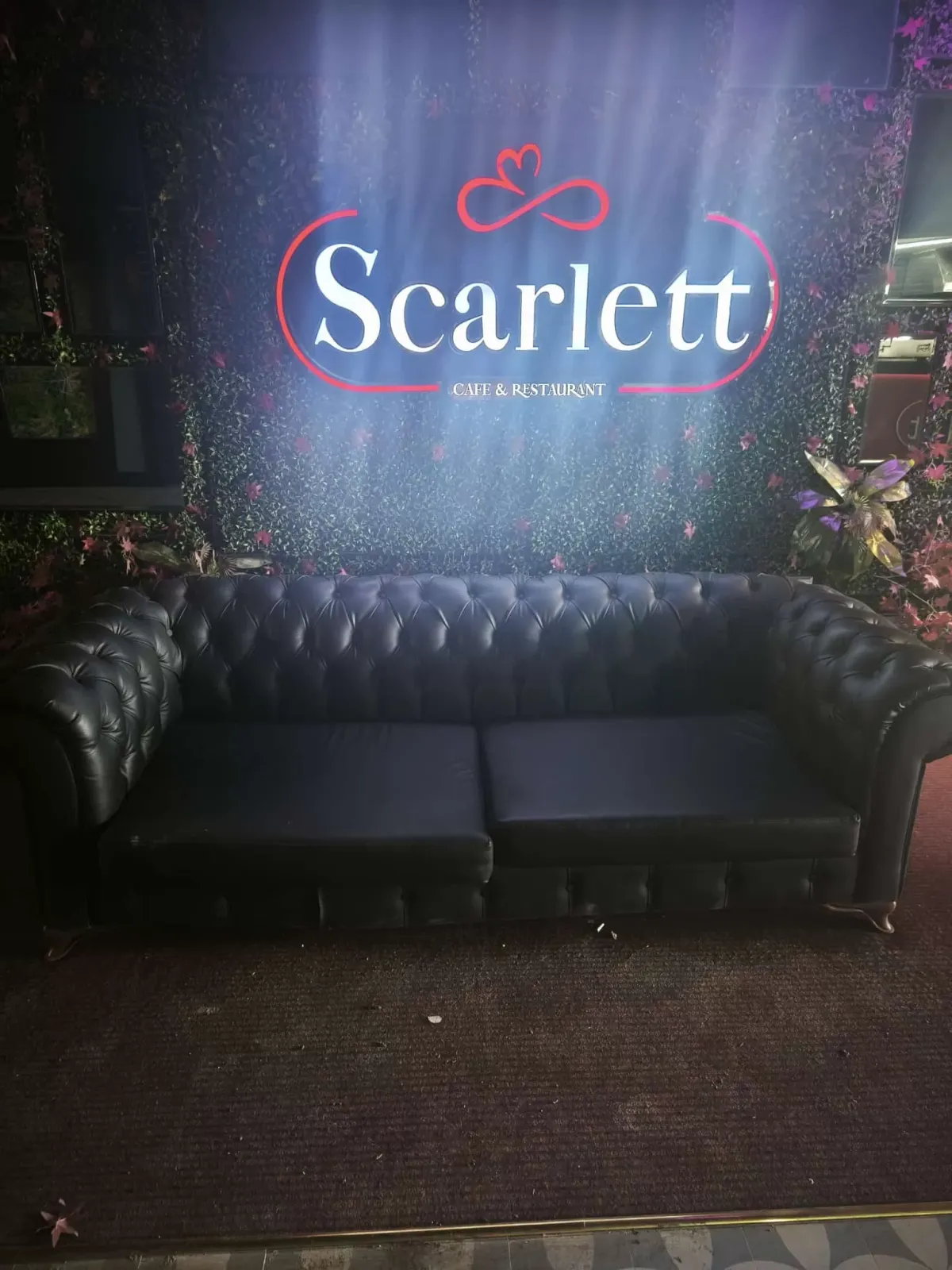 Palerium AVM Scarlett Cafe Telli Otomatik Davlumbaz Söndürme Sistemi Montajı